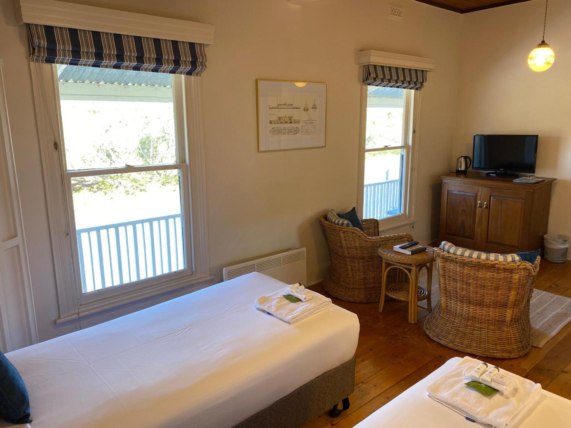 Point Lonsdale Guest House 3*